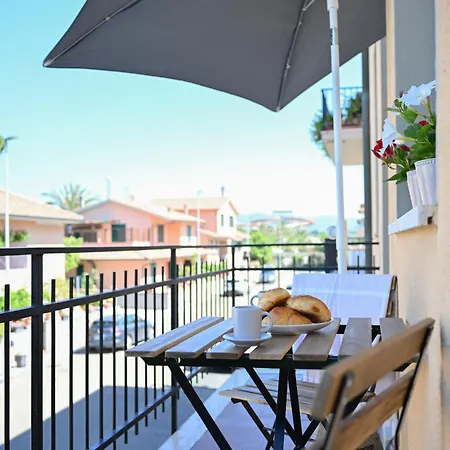 Daire Pines & Sea Mare Cecina (Livorno)